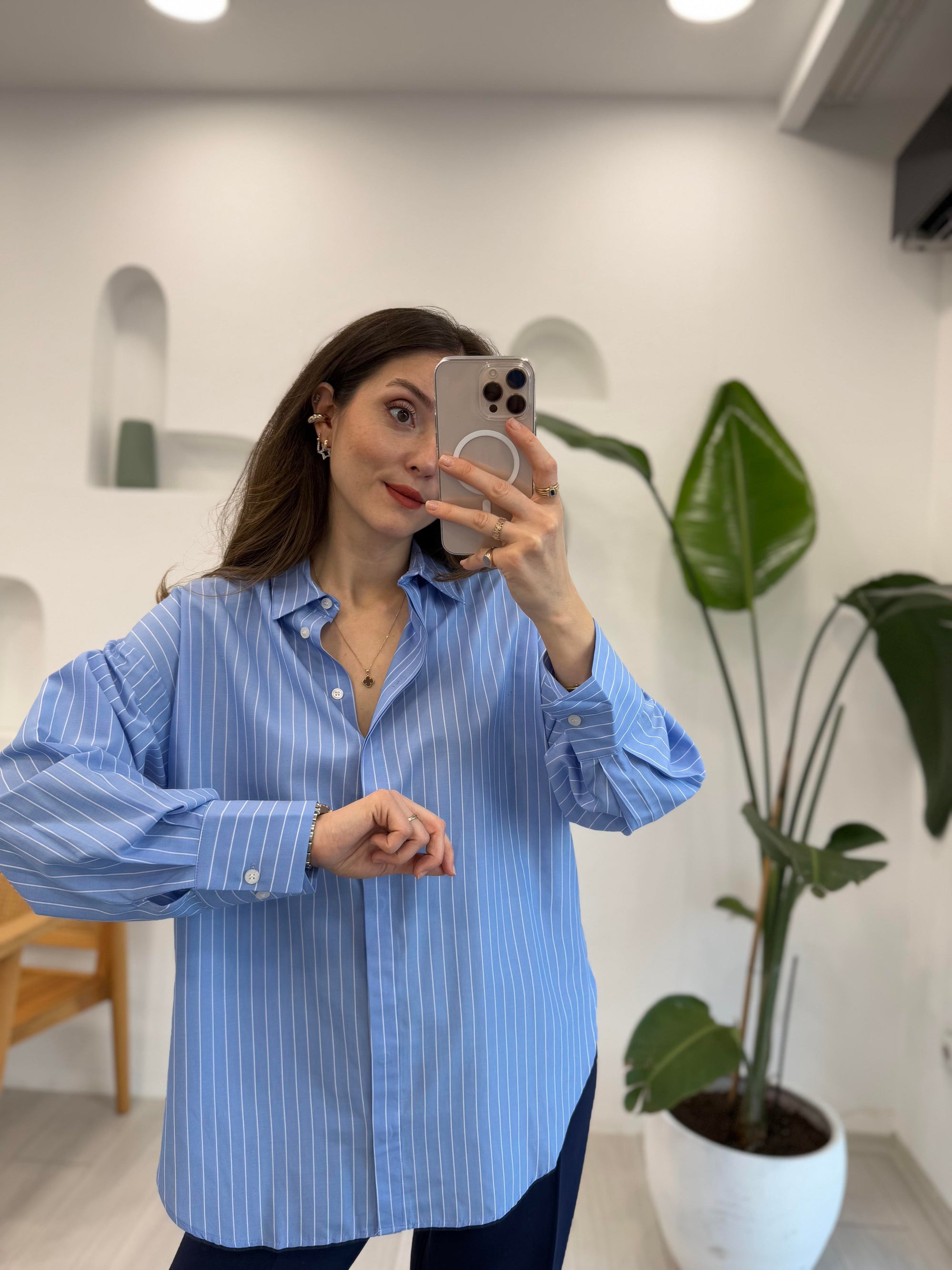 Oversized Shirts Breathable, lightweight, ideal for everyday wear