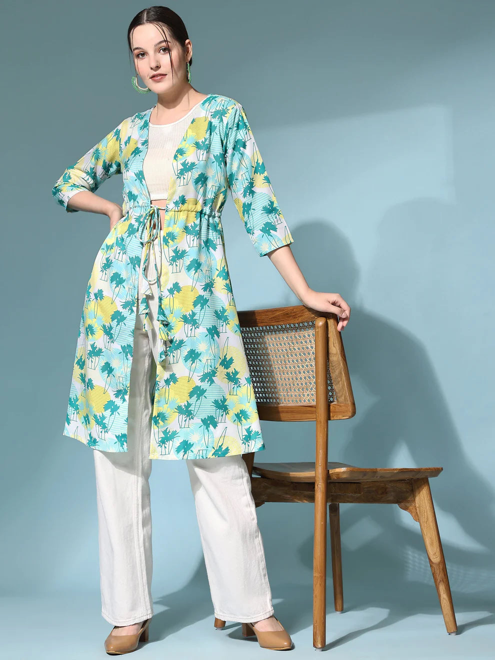 Women's Tropical Print White Shrug