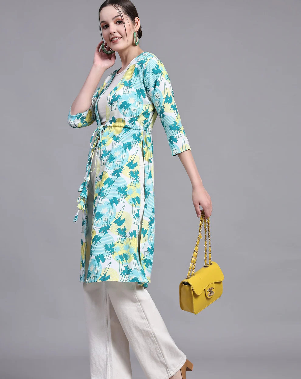 Women's Tropical Print White Shrug