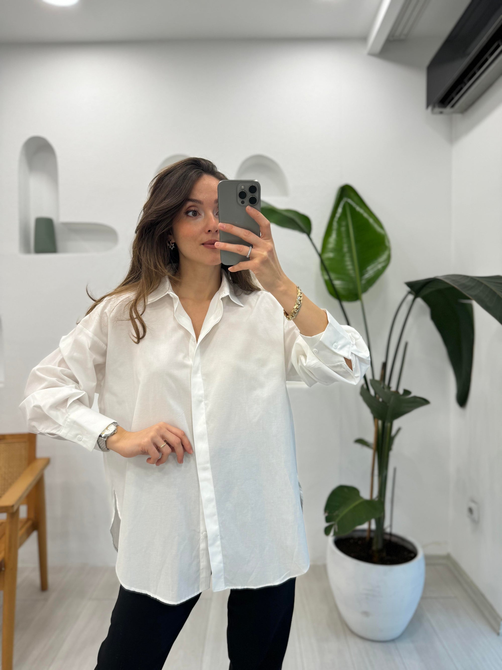 Oversized Shirts Breathable, lightweight, ideal for everyday wear