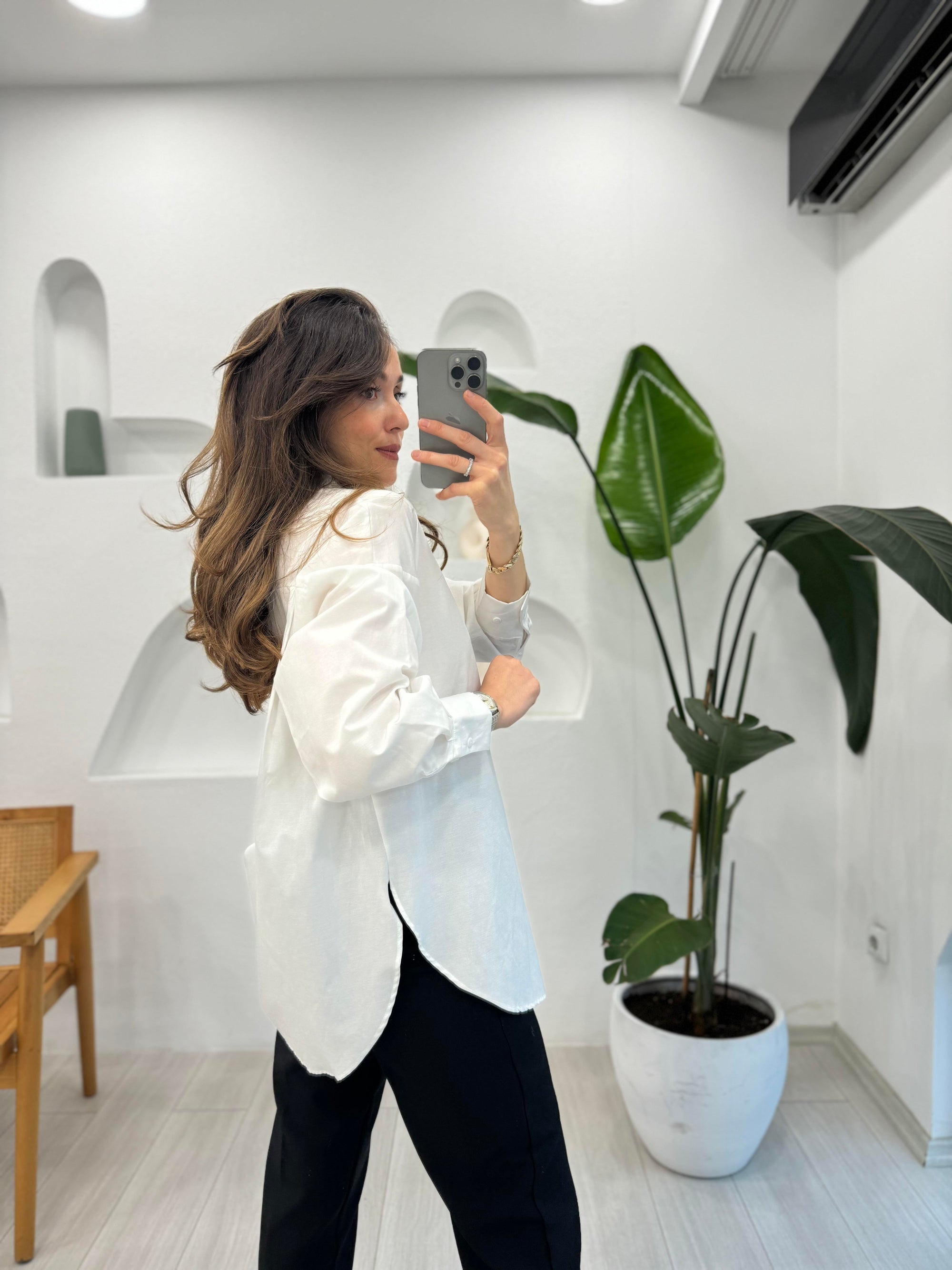 Oversized Shirts Breathable, lightweight, ideal for everyday wear