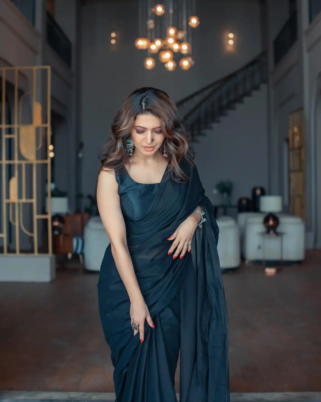 black colour traditional looking chanderi cotton saree