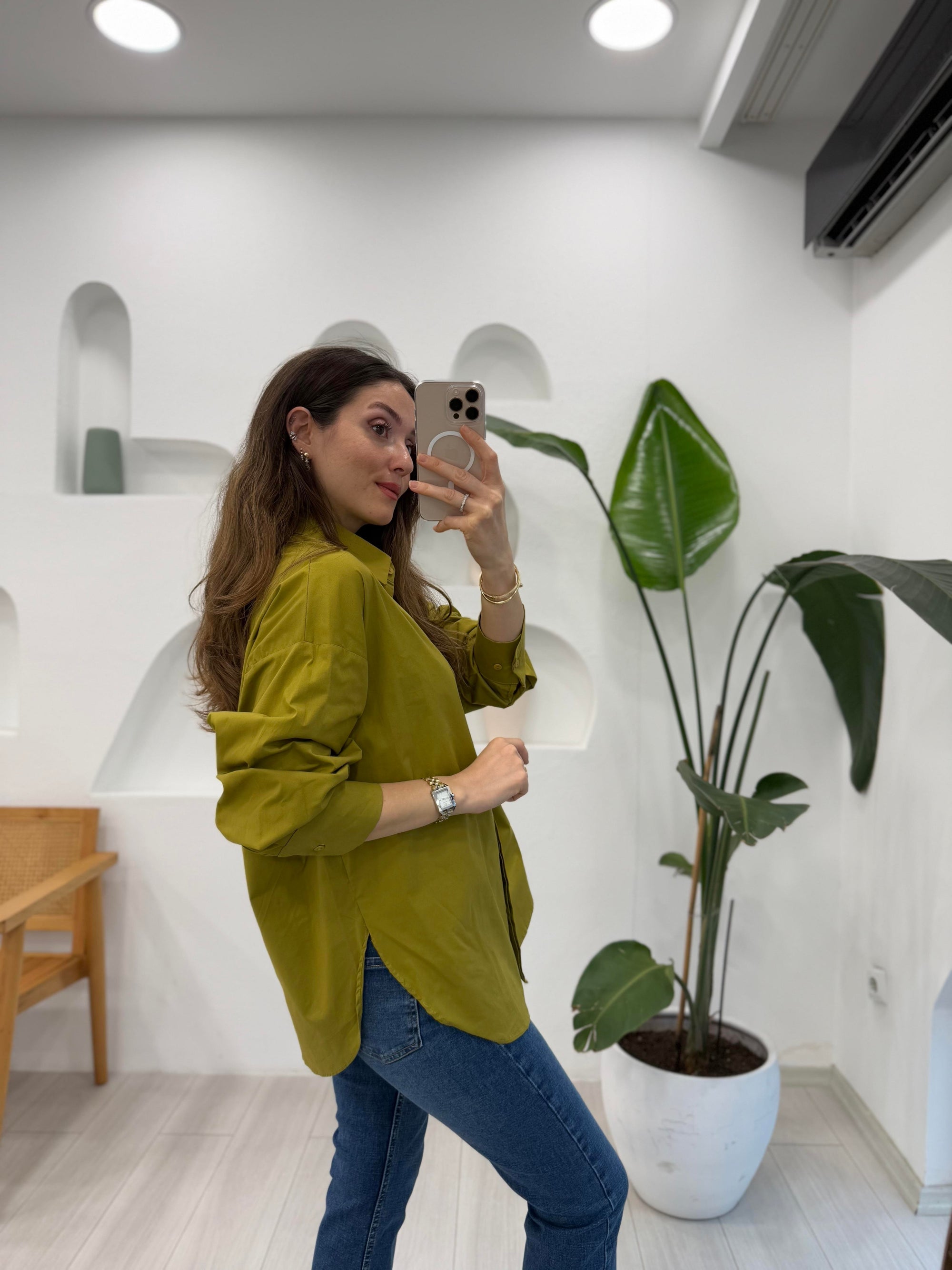 Oversized Shirts Breathable, lightweight, ideal for everyday wear