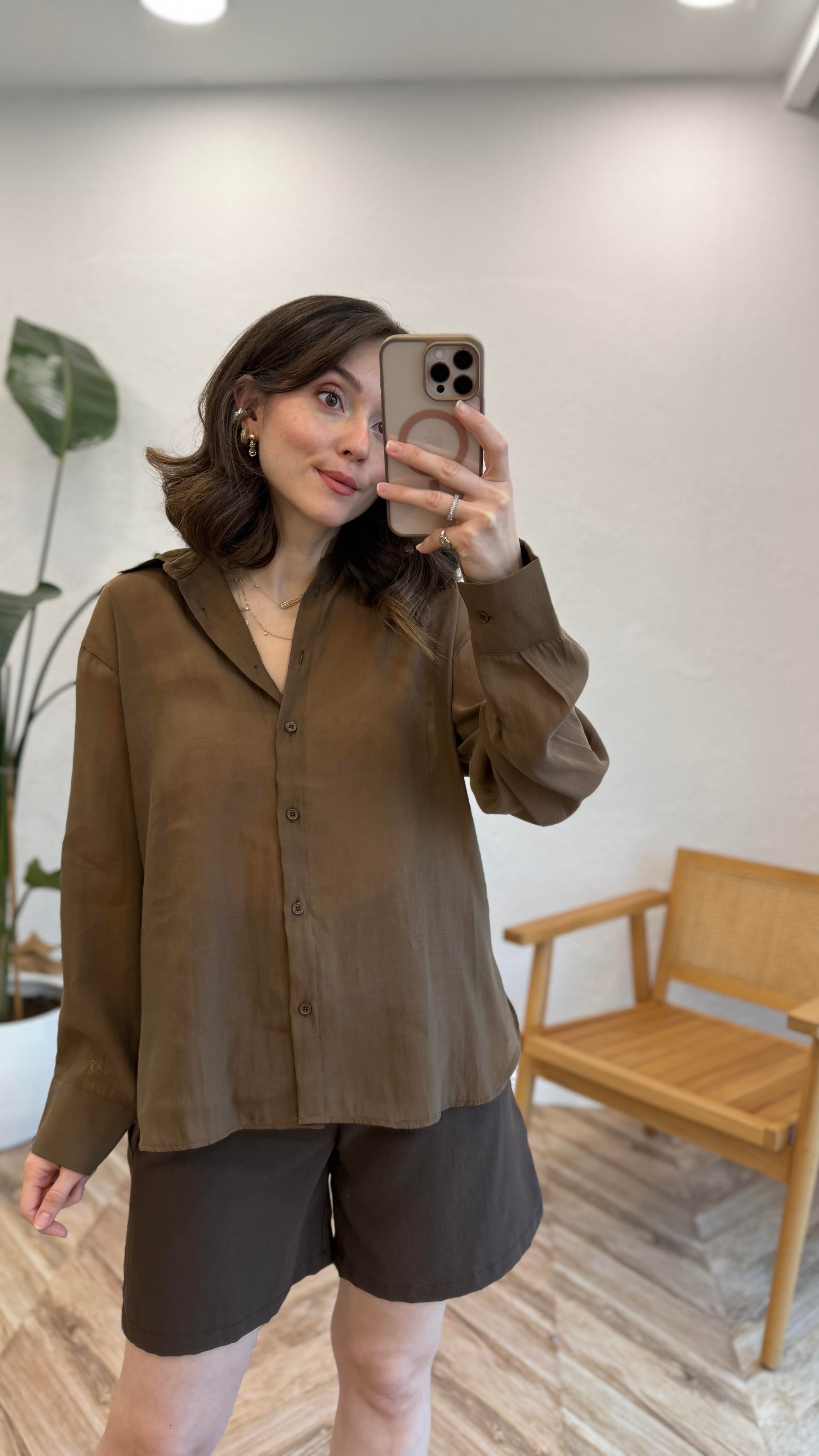Oversized Shirts Breathable, lightweight, ideal for everyday wear