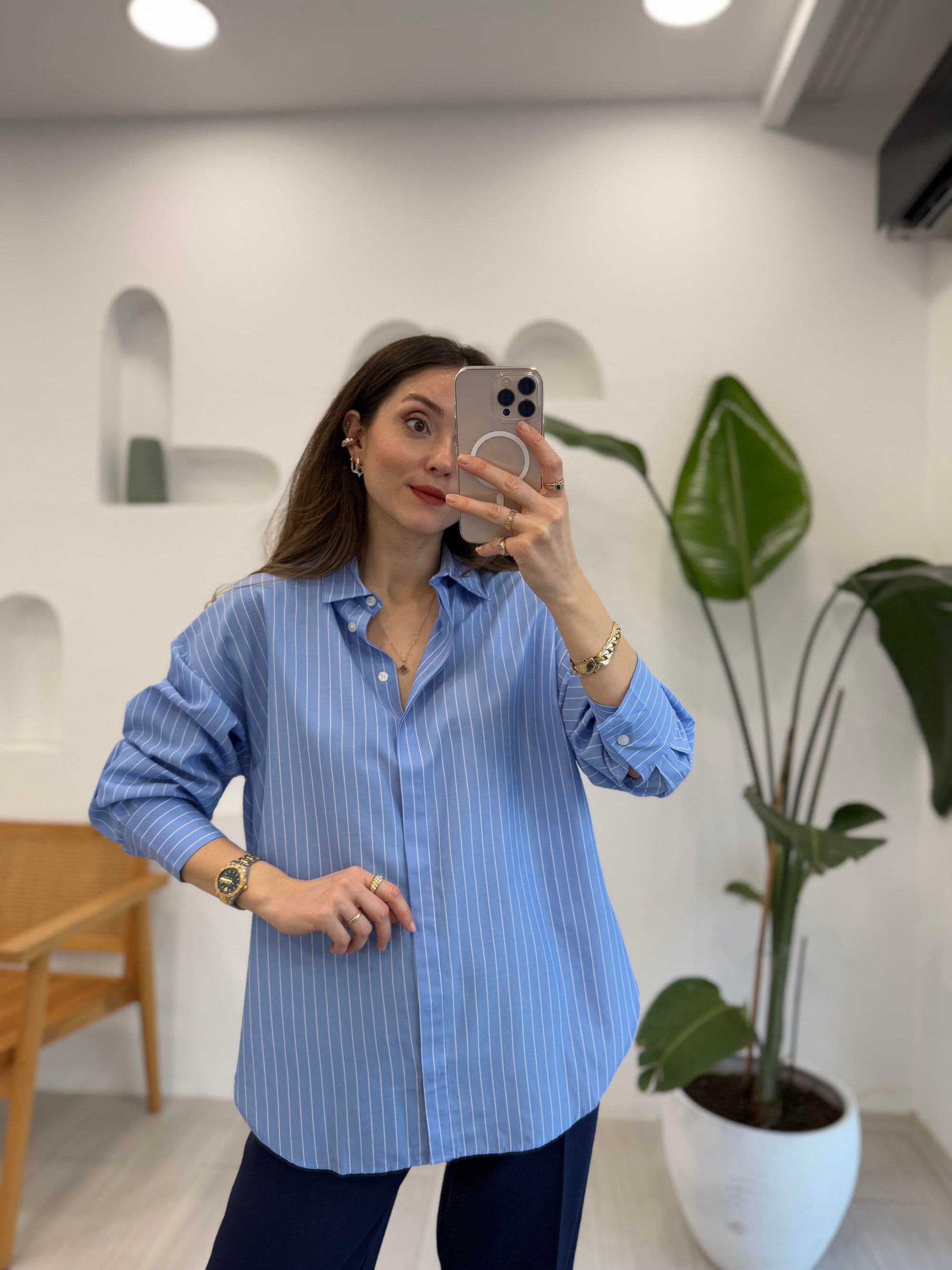 Oversized Shirts Breathable, lightweight, ideal for everyday wear