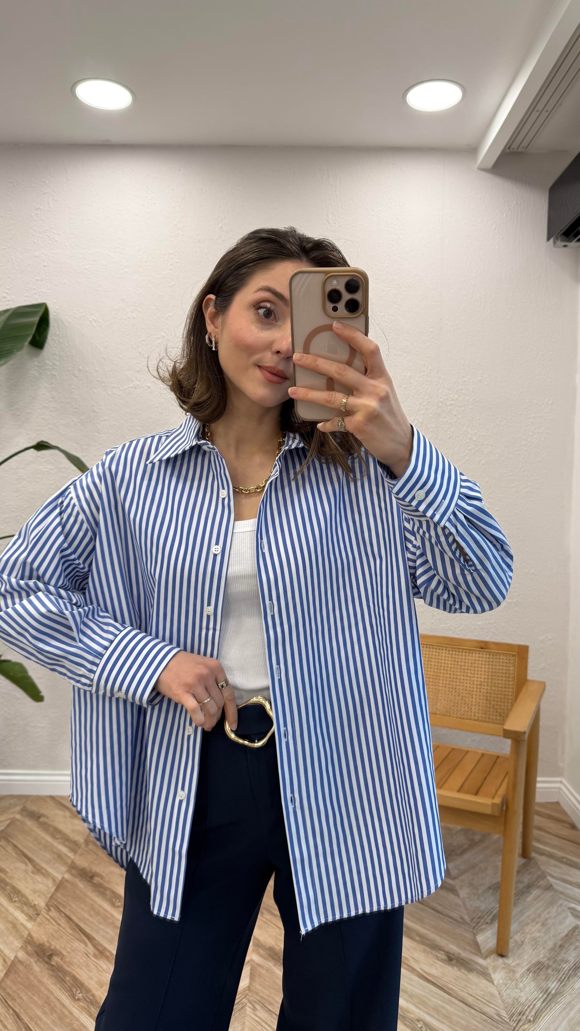 Oversized Shirts Breathable, lightweight, ideal for everyday wear