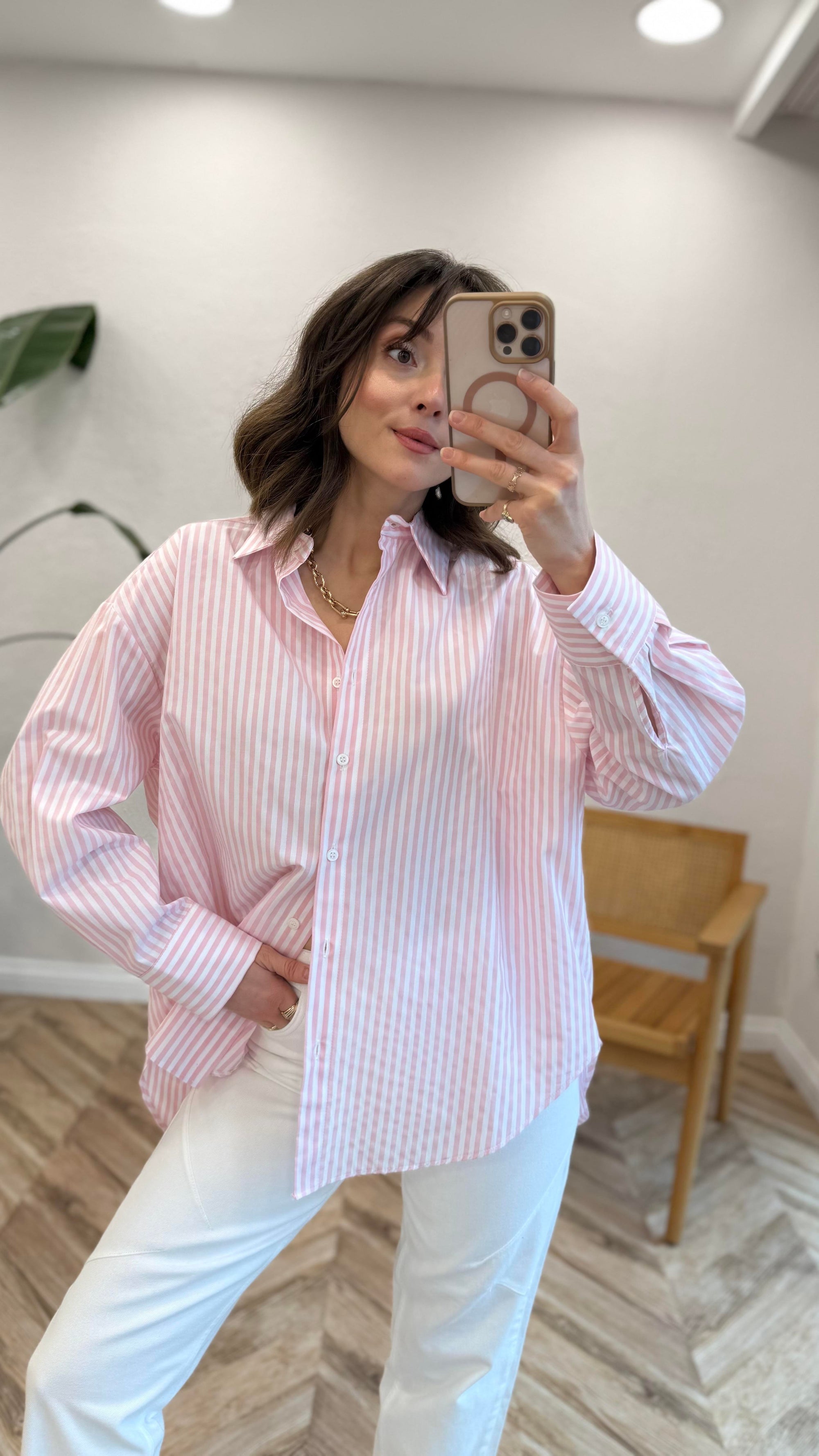 Oversized Shirts Breathable, lightweight, ideal for everyday wear